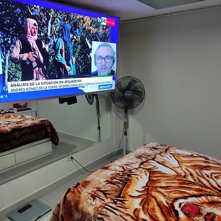 לימה Maxy'S Inn Hotel & Suite מראה חיצוני תמונה