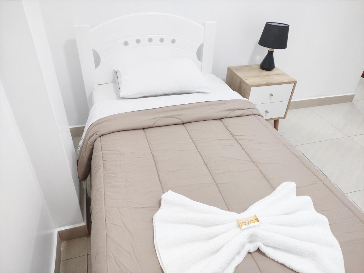 לימה Maxy'S Inn Hotel & Suite מראה חיצוני תמונה