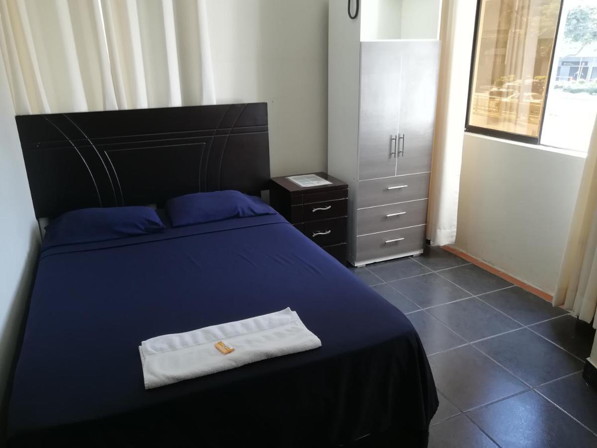לימה Maxy'S Inn Hotel & Suite מראה חיצוני תמונה